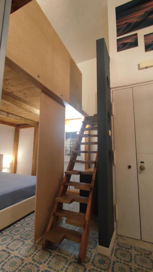 Casa Merisi Al Centro Storico Di Napoli Eksteriør bilde